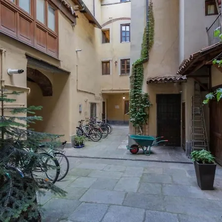 Il Cortile Del Centro 17 דירה *